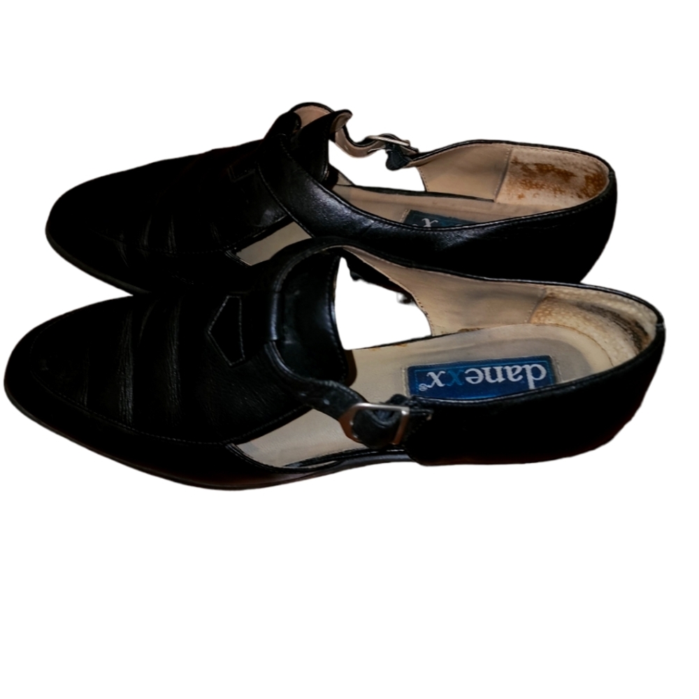 Danexx size 9M vintage dress shoes
